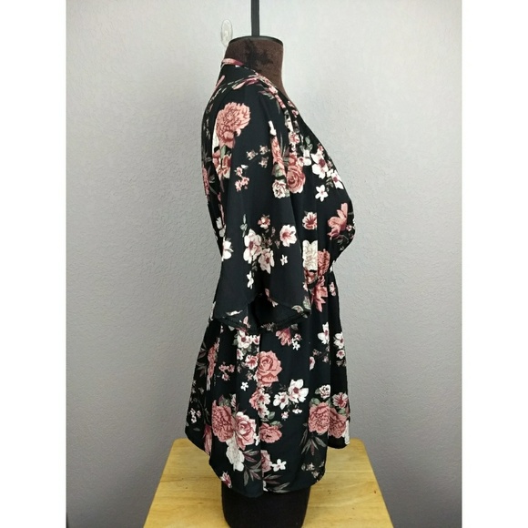 Floral top size XXL - Picture 3 of 8